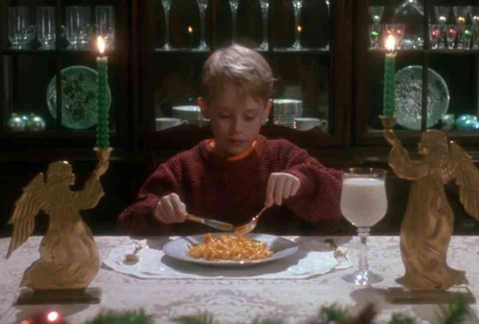 Kevin McAlistair, played by Macauley Culkin, as he eats his mac and cheese dinner